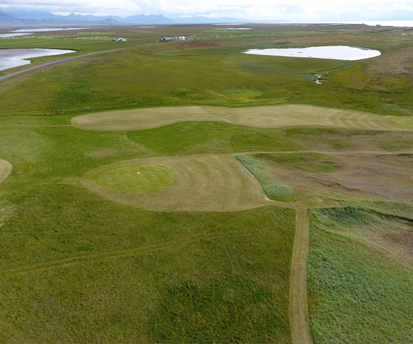 Garðavöllur undir jökli